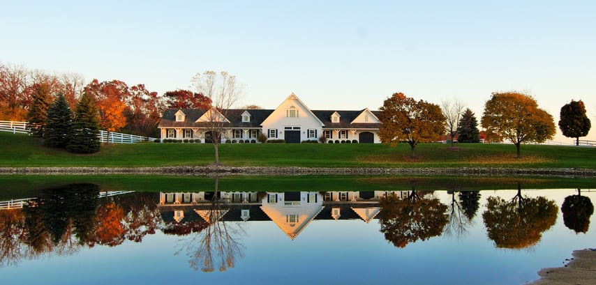 fallFarmReflectionInPond